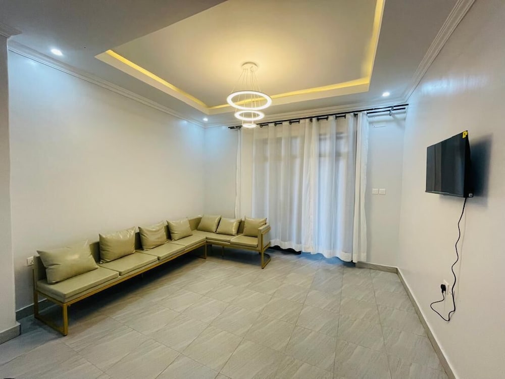 Emalu Residence