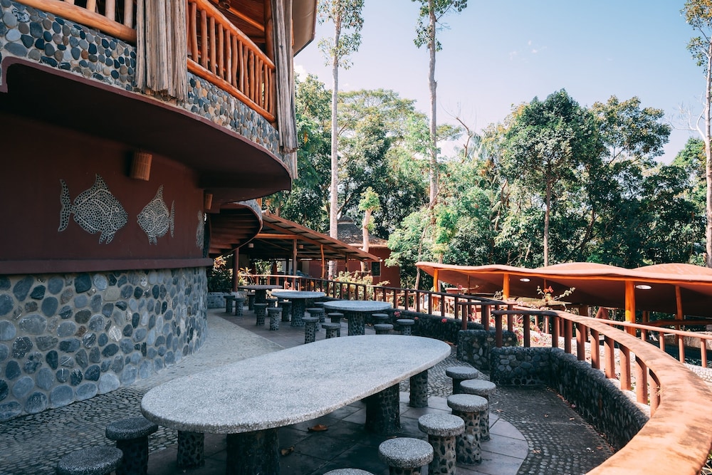 Atremaru Jungle Retreat
