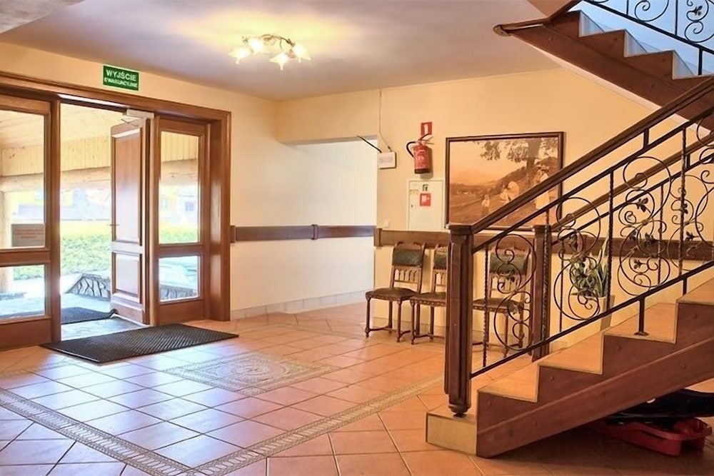 VISITzakopane Sun Apartments view 3