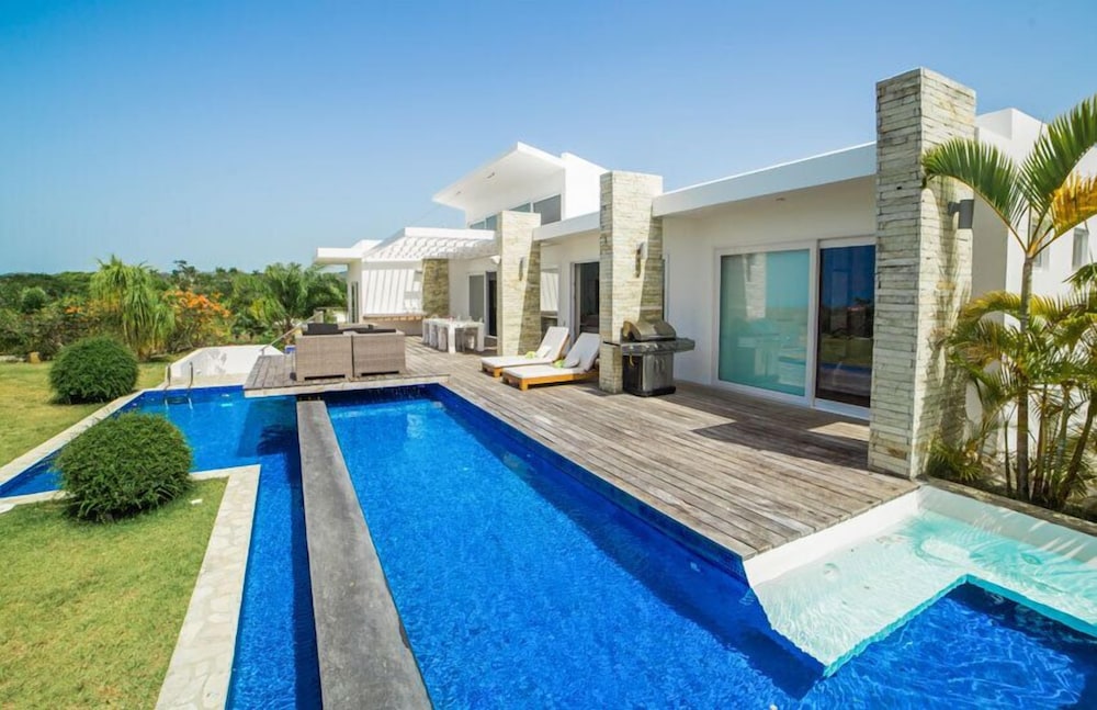 Villas Agua Dulce