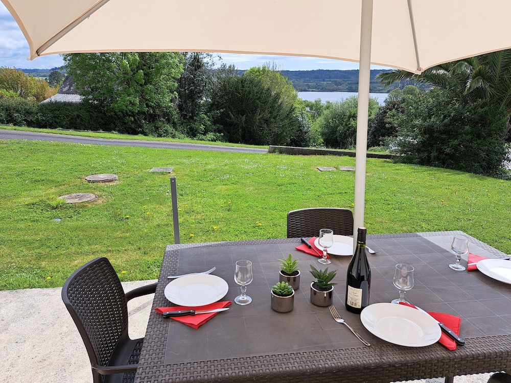 Holiday Home in Hanvec Near Bay of Brest