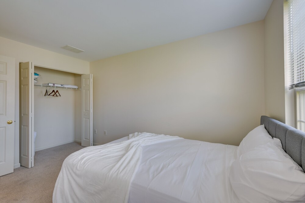 Owings Mills Townhouse: 8 Mi to Liberty Reservoir! - Property Image 31