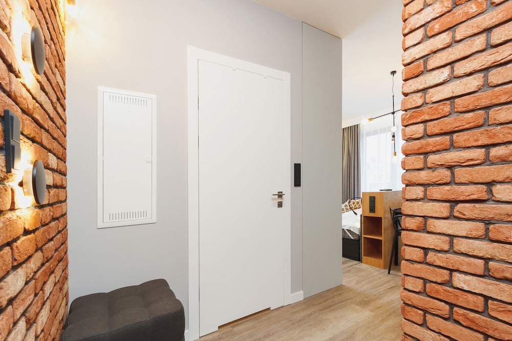 Krakow Old Town Rakowicka by Renters view 5