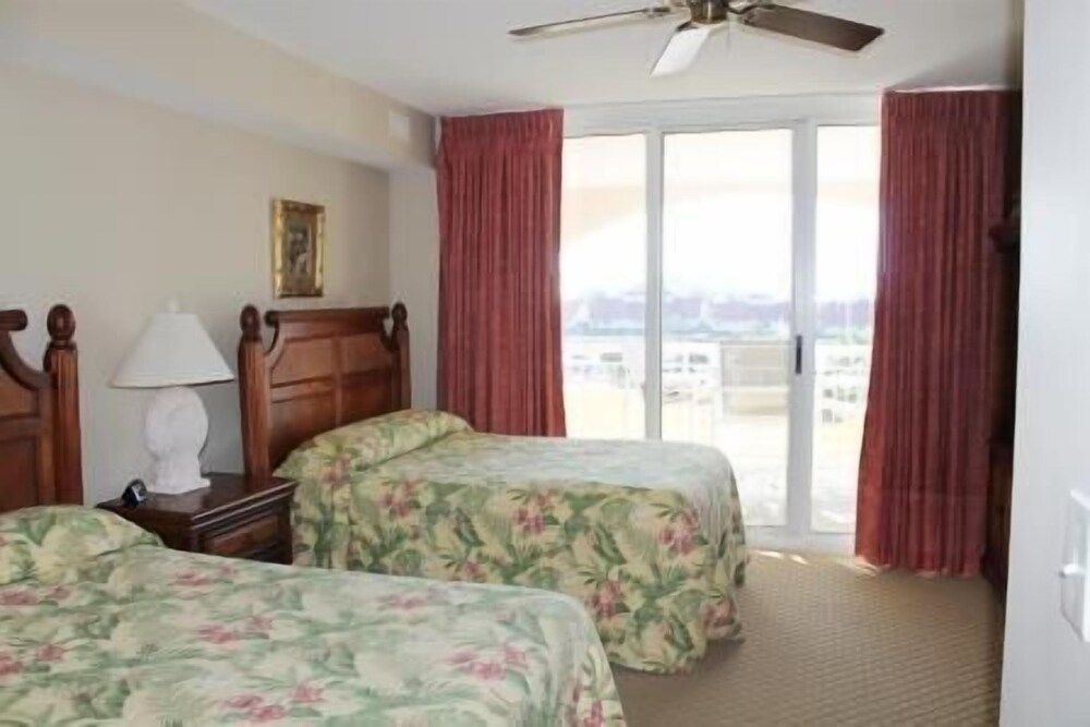 302 North Tower