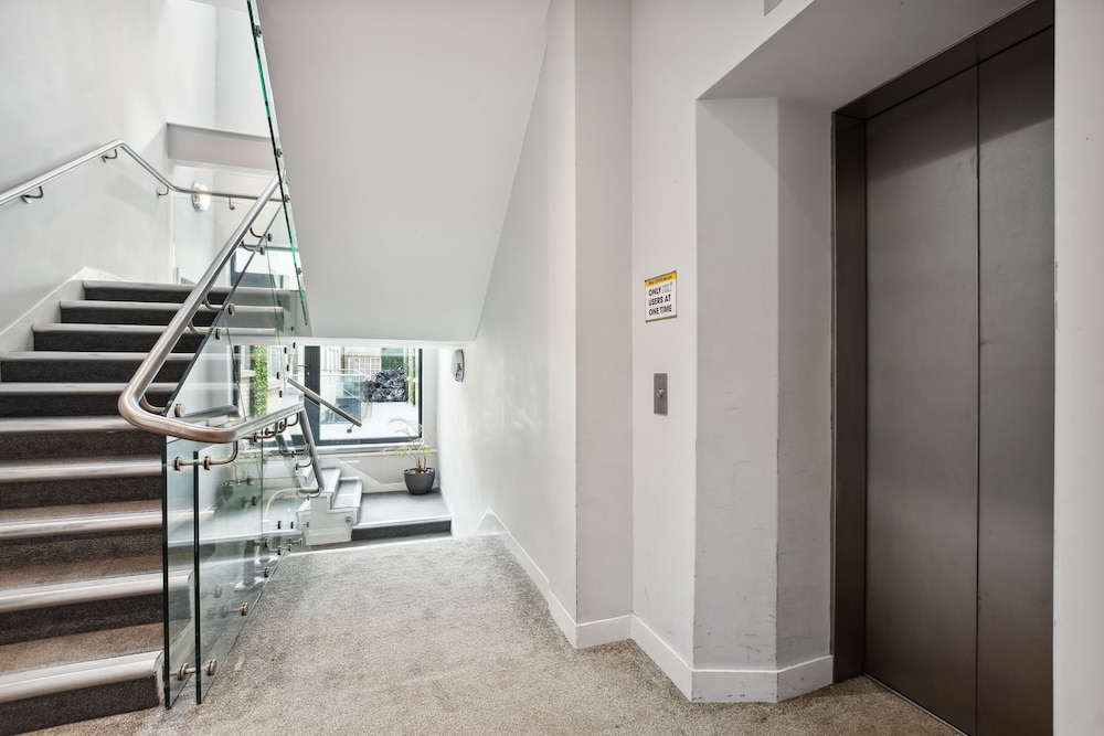 Buckingham Palace by Aeria Apartments