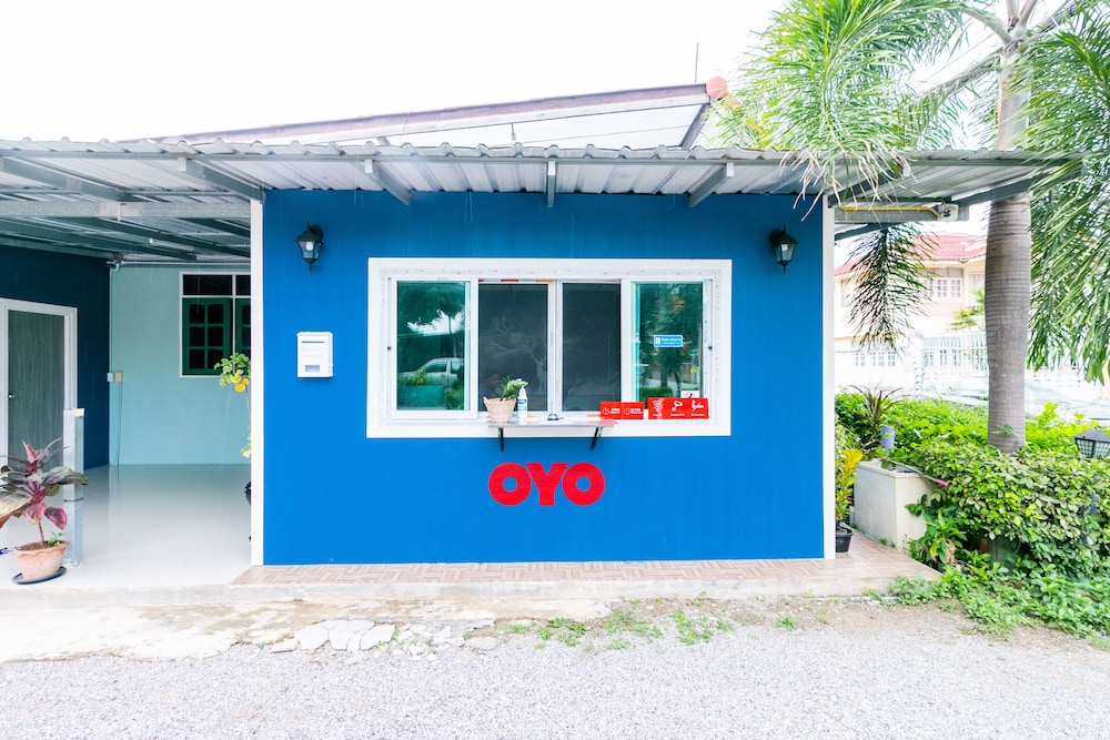 Hotel OYO 981 Fluke & Flame Cha-Am - Image 1