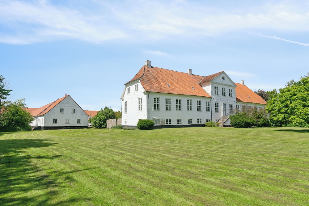 Hindemae Estate An Exclusive Experienc