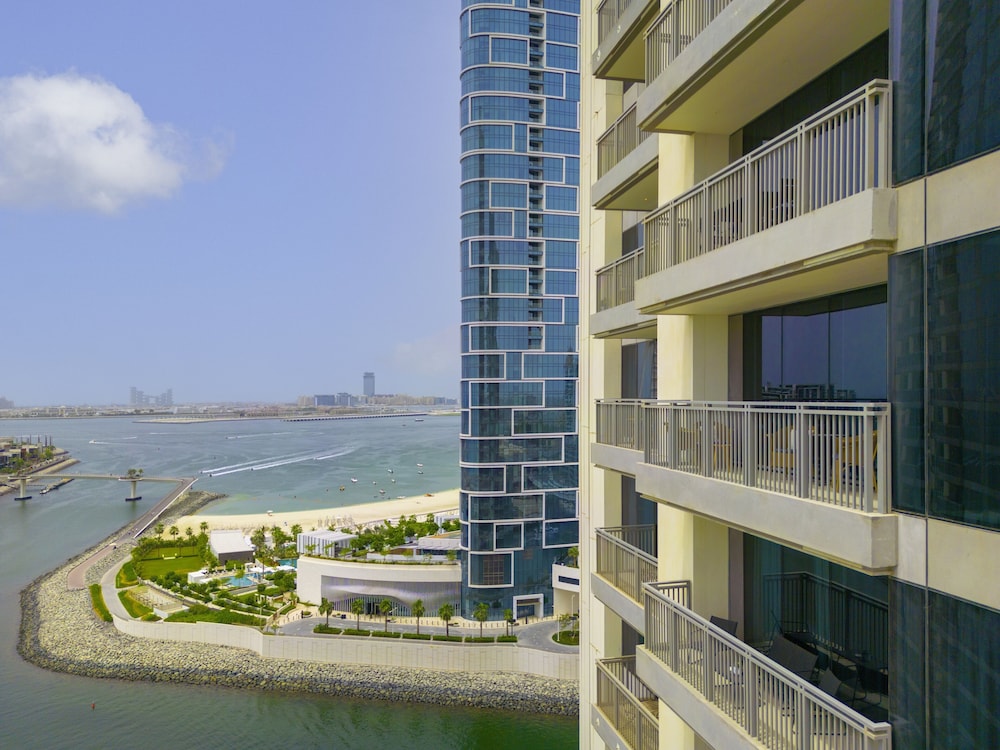 EDEN'S Homes & Villas - 52/42 Emaar