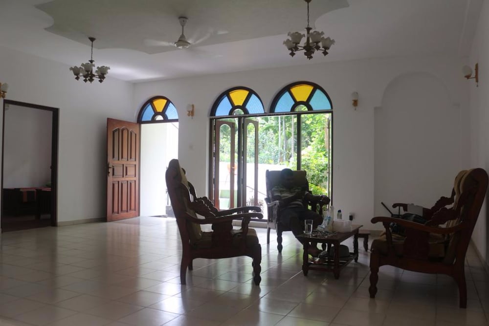 Jungle Guest House