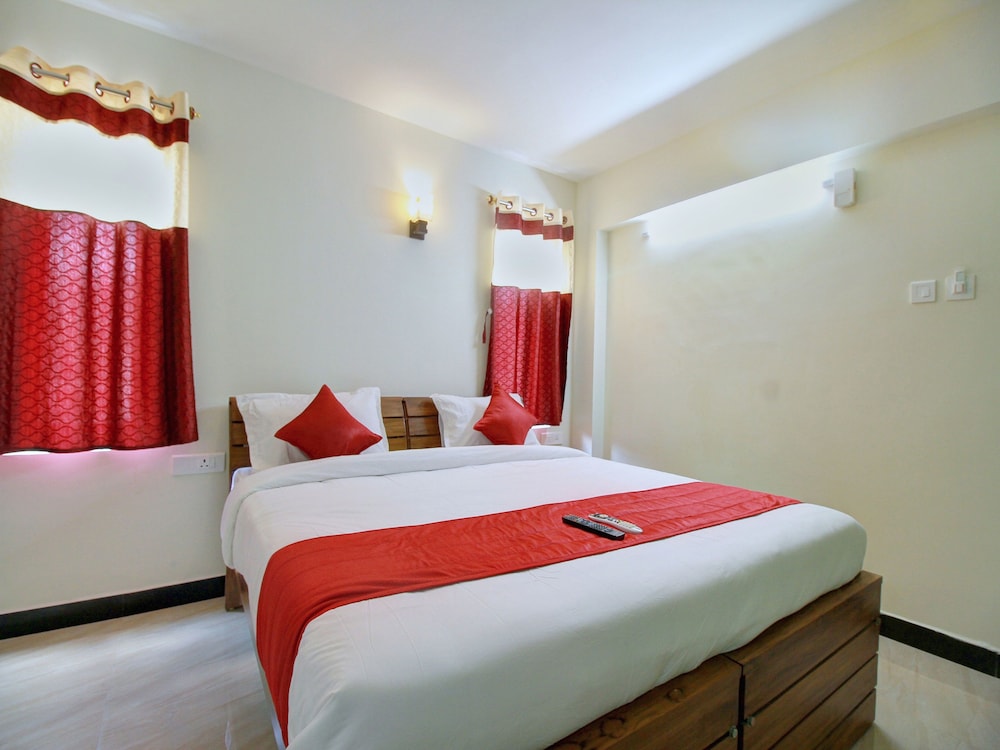 OYO 14240 MOHAN RESIDENCY