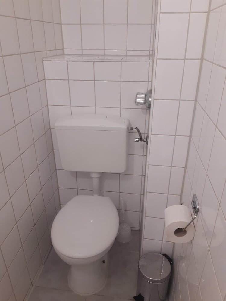2-Rent Group Hostel Apartments SEN14