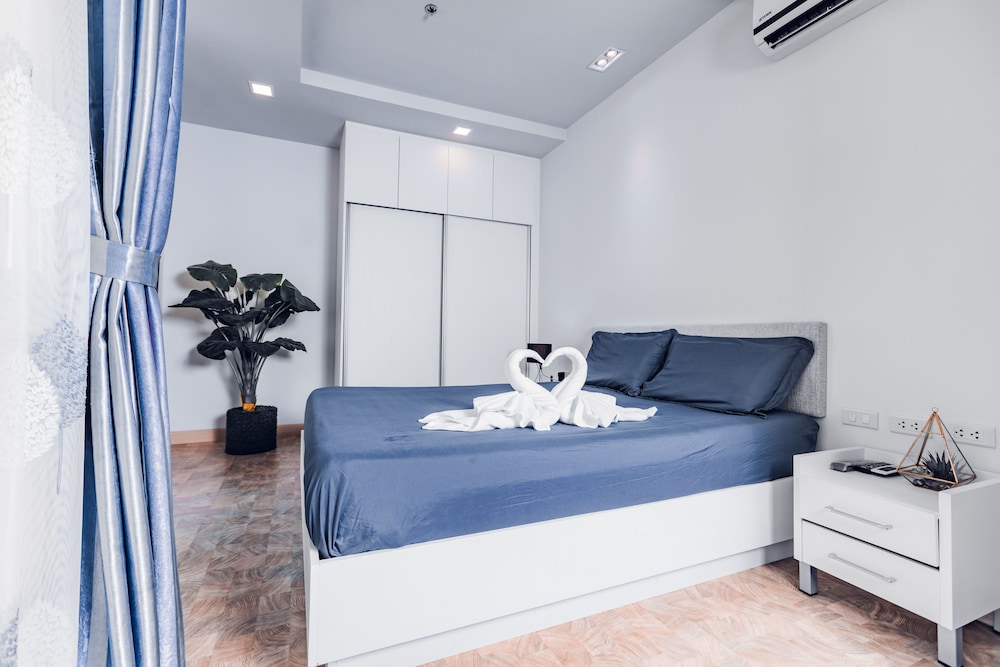YK Condotel Pattaya