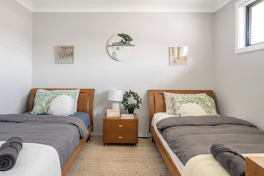 Kozyguru | Marsden Park | Charming 5Bed + Backyard