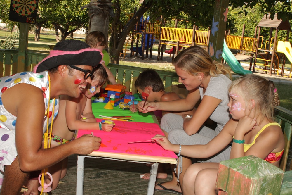 Grand Mir'Amor Hotel - Ultra All Inclusive