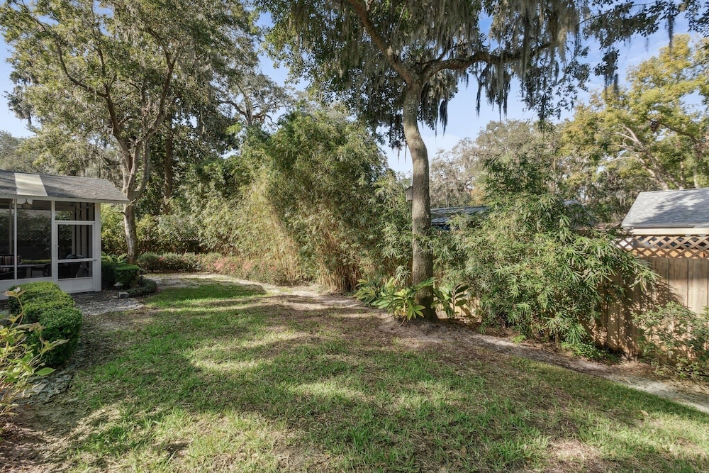 4937 Windward Place 3 Bedroom Home