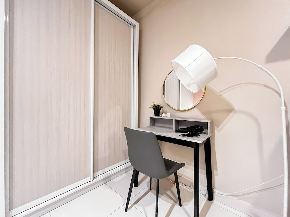 Edumetro by Manhattan Group