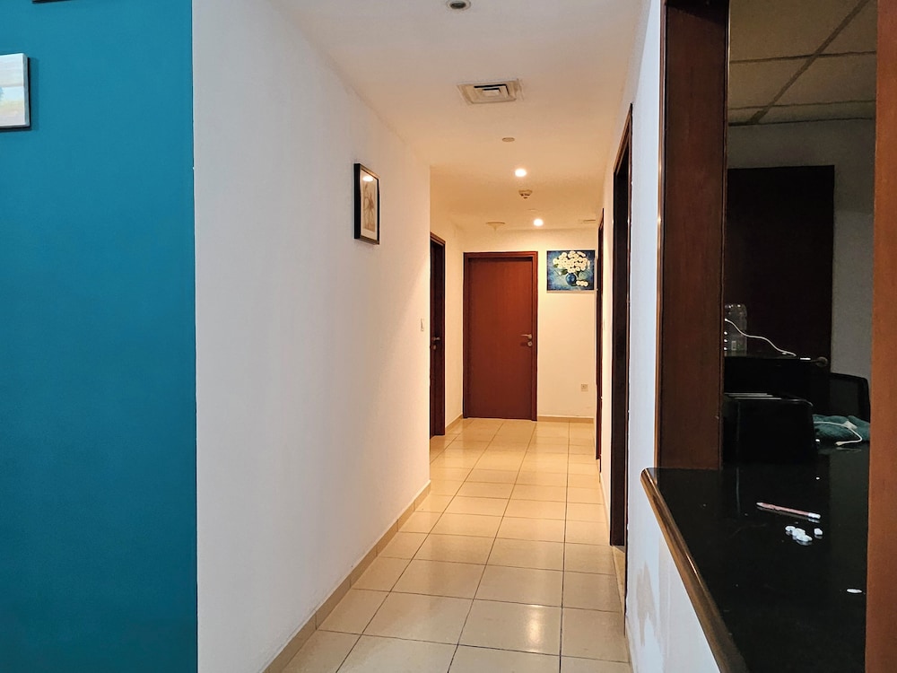 SEASIDE HOSTELS