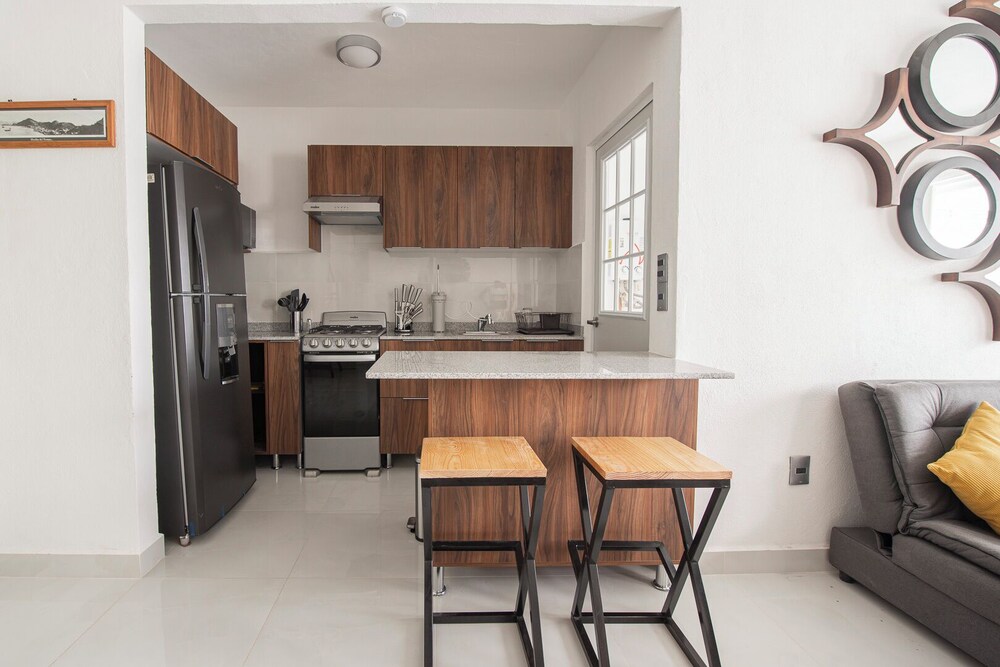 Cozy 2-Bedroom Retreat with Pool Access