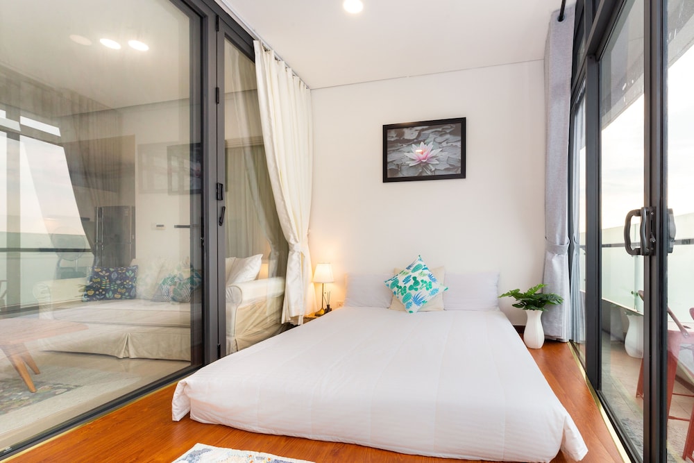 An Corner City Garden 2bedrooms High Class Condo