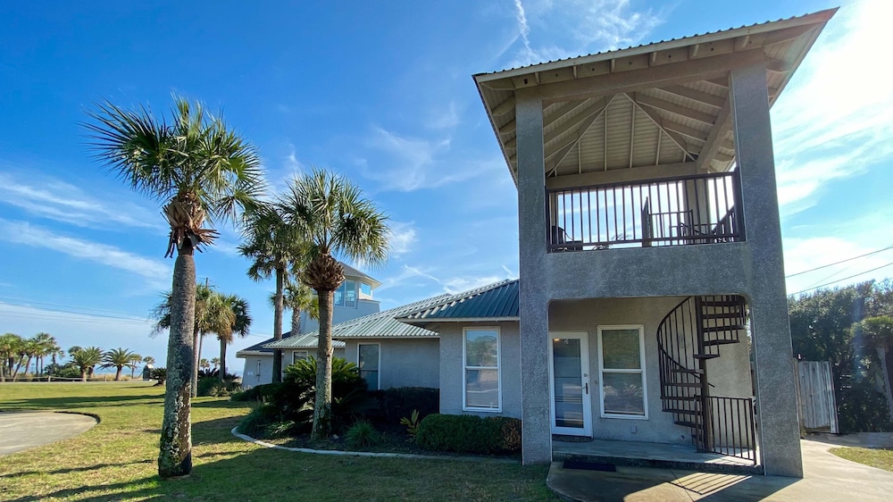 Jekyll Keepers Quarters 1 Bedroom Apts