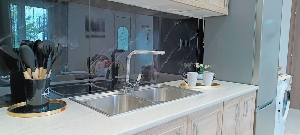 SkyFrame Apartments