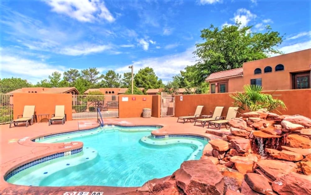 Sedona Pines Resort