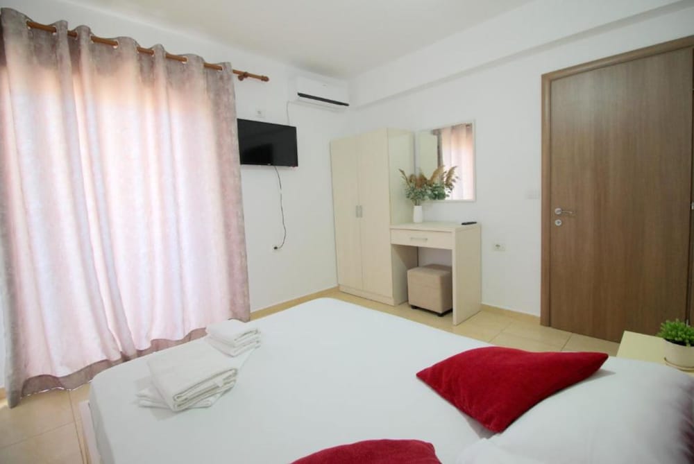 AR Apartments