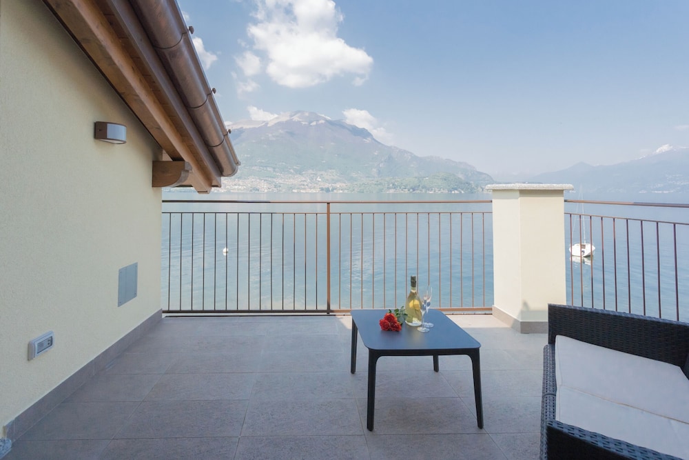 Dream Lake Apartments by Rent all Como
