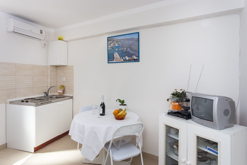Apartments Ljubimir