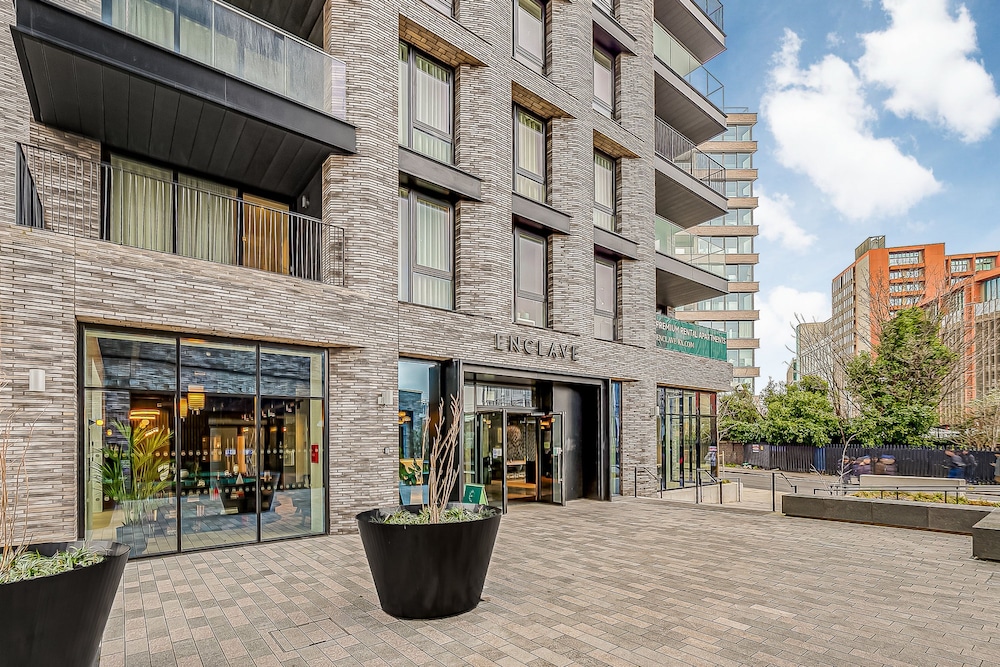 Timeless London Charm