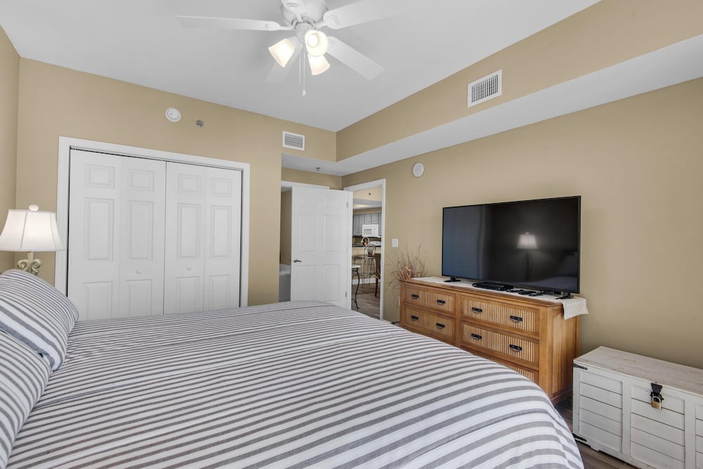 Ariel Dunes I 1208