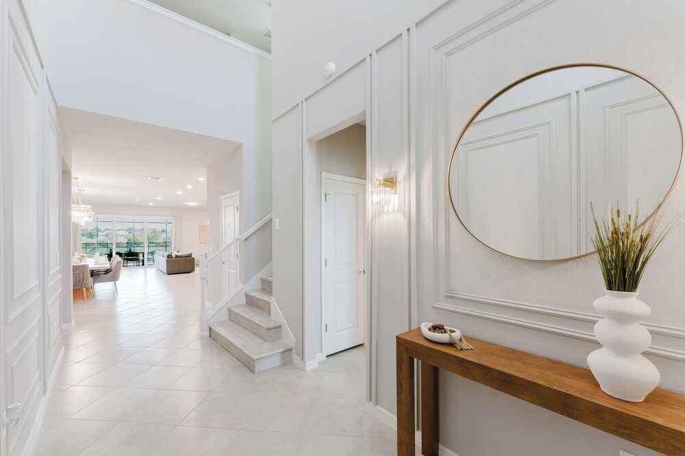 Stunning 8BR Pool Gameroom Minutes to Disney