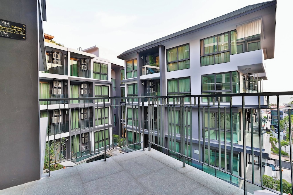 A303 - 1 Bdr Condo Partial Sea View, Ao Nang Beach