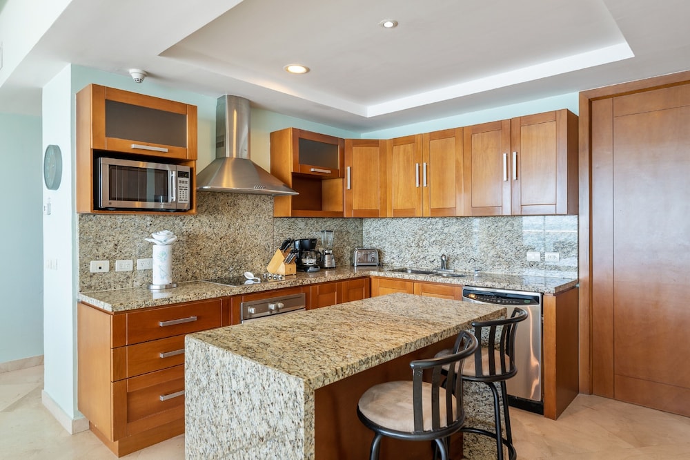Luna Blanca 0801-2BR by Kivoya