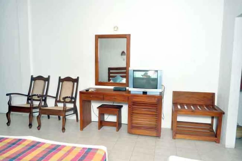 Lavendish Beach Resort