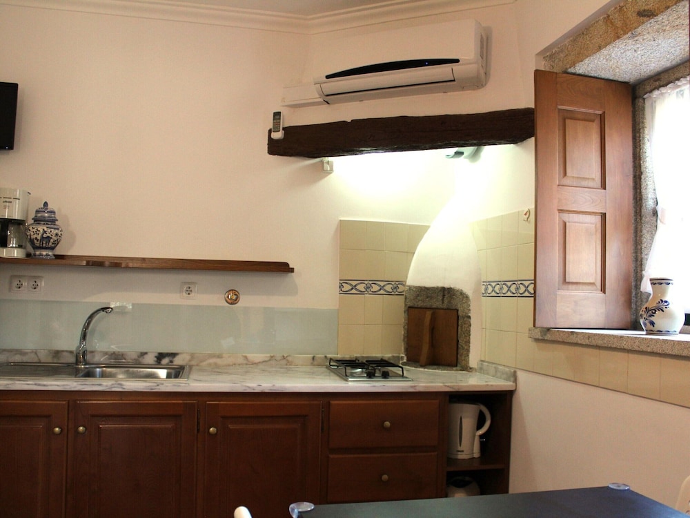 Excellent Cottage in Santa Comba With Communal Swimming Pool view 5