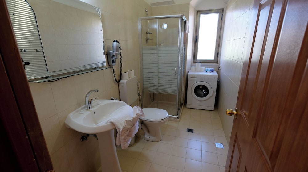 St. George’s Cathedral Pilgrim Guesthouse – Jerusalem