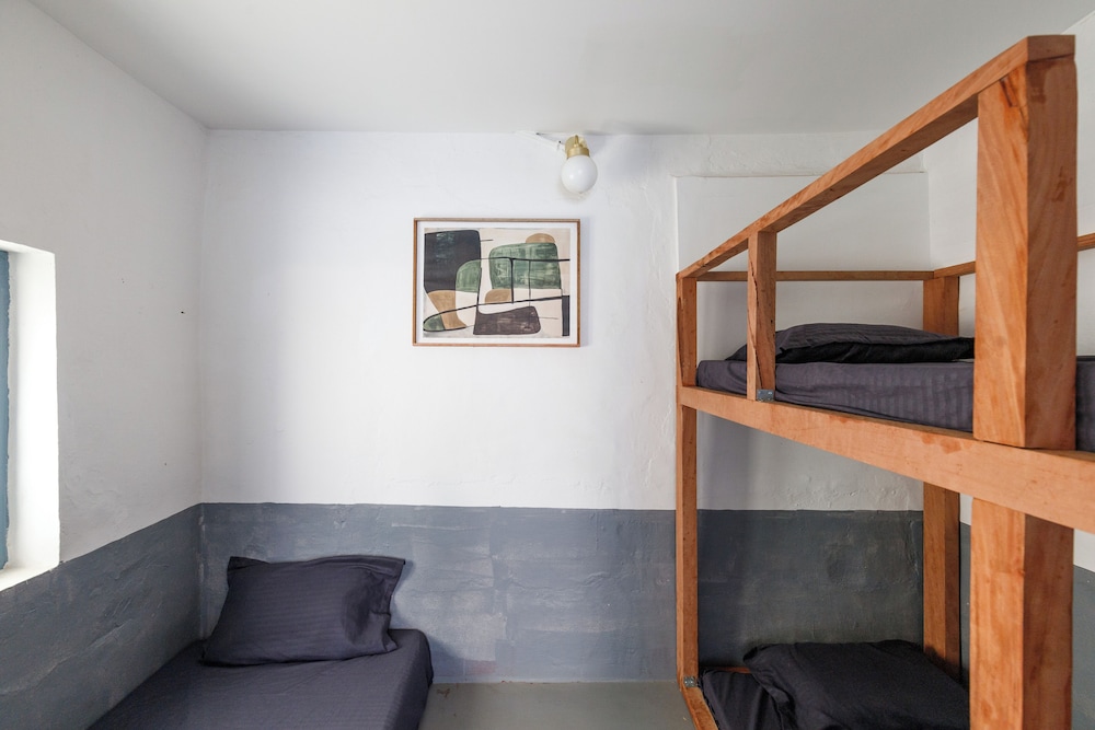 Underground Hostel By Bilwa Estate