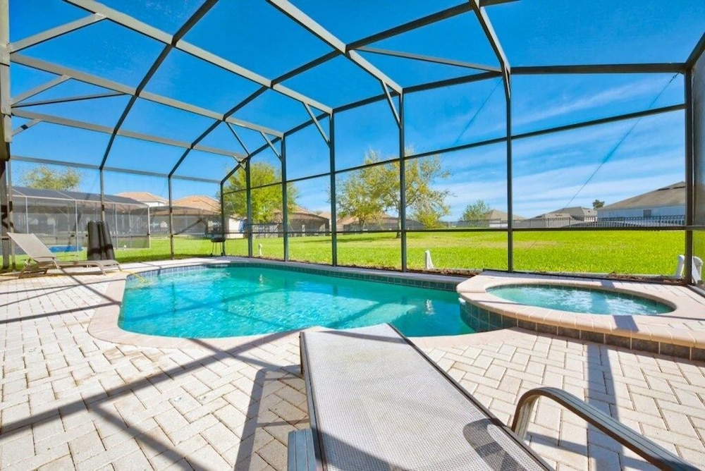 Ohana Haven 5 Bedroom Home