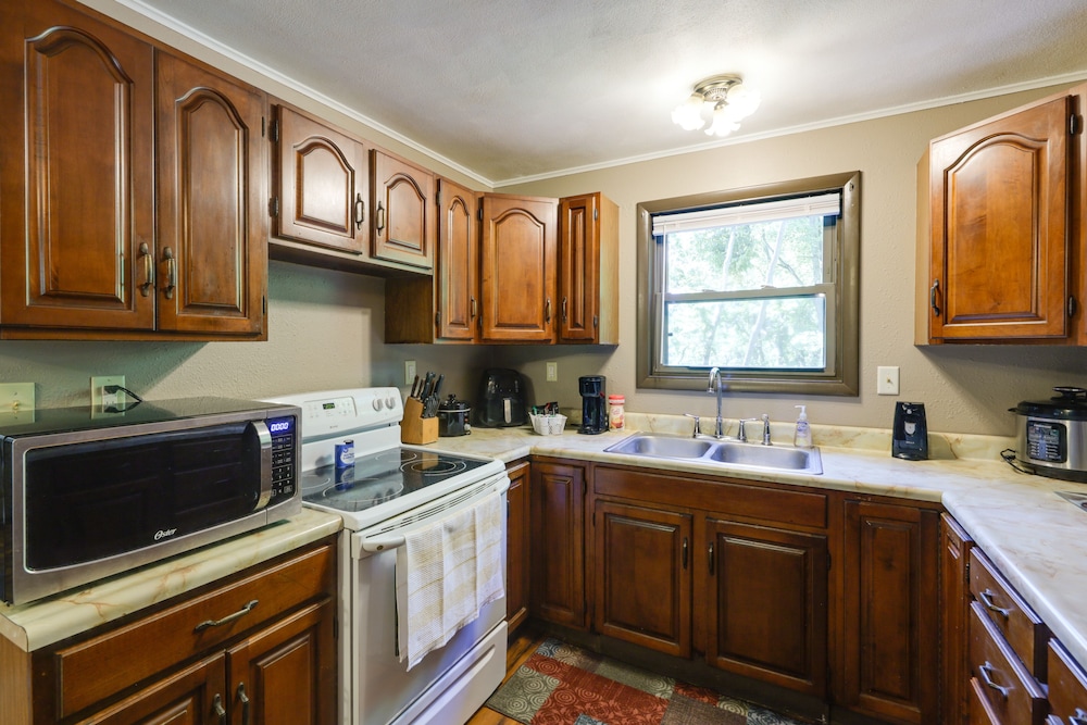 Riverfront Covington Cabin w/ Deck & Fire Pit! view 4