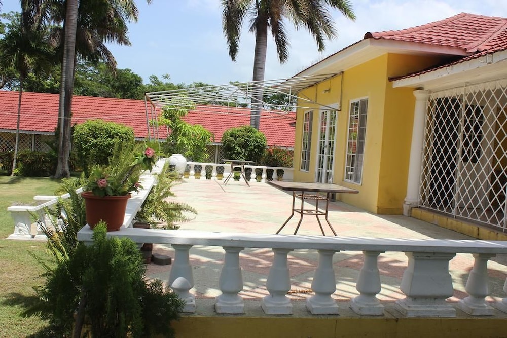Villa Loyola