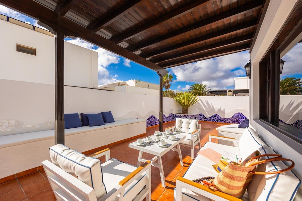 Villa Dulce in Tias With 4 Bedrooms and 2 Bathrooms