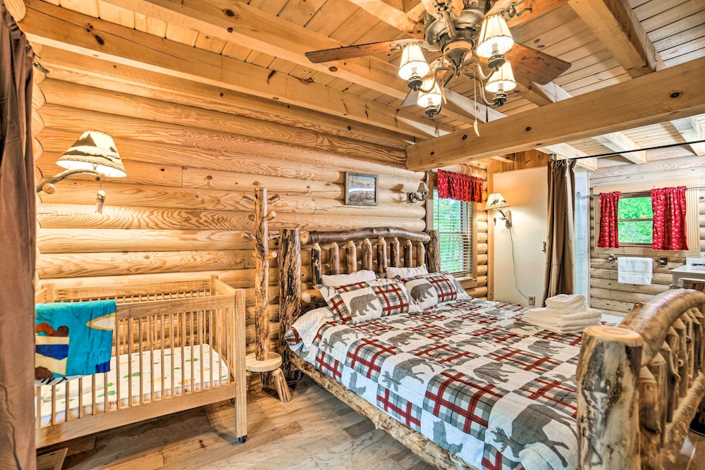 Classy Home w/ Hot Tub: 2 Mi to Lake Access! view 4