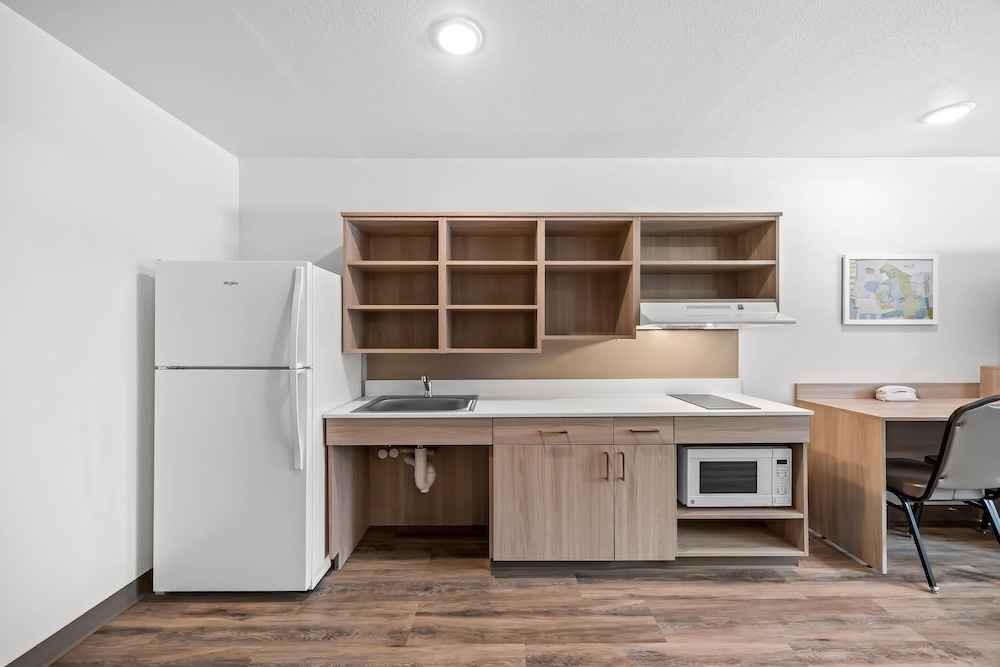 WoodSpring Suites Jackson Hub City