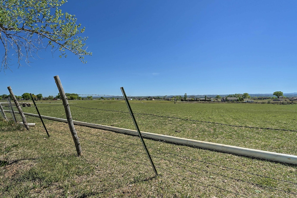14 Mi to Mesa Verde Nat'l Park: Cortez Ranch view 3