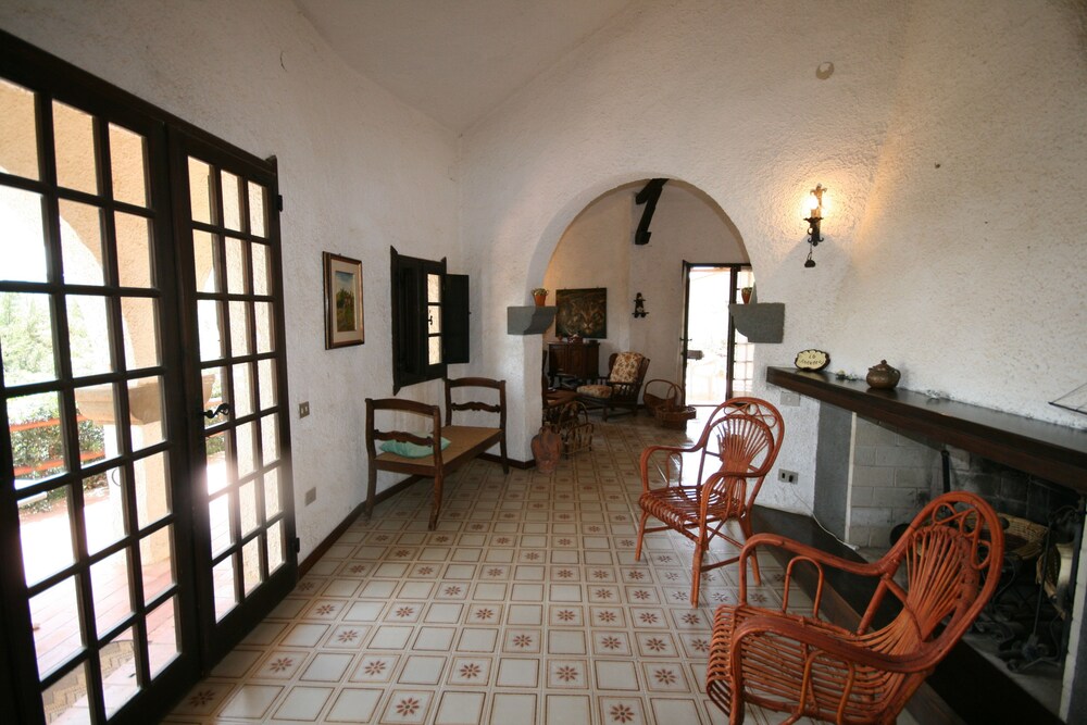 Photo 25