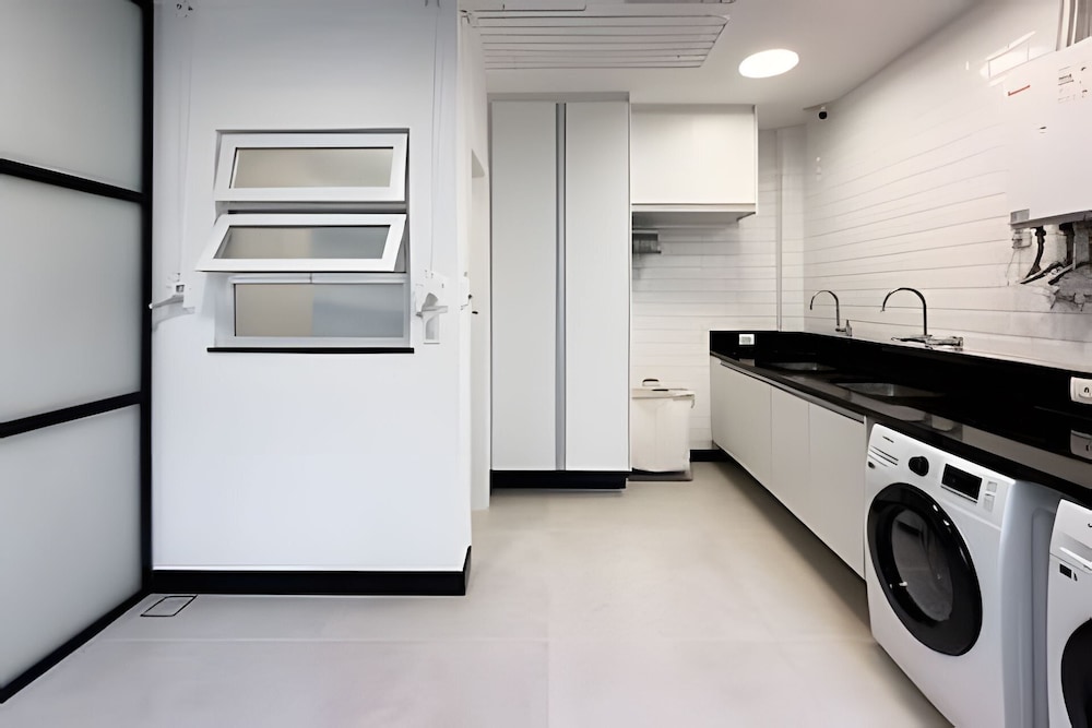 Ipanema | Duplex no melhor local do bairro, 4 quartos, 5 min da Praia - por Casapē Rio