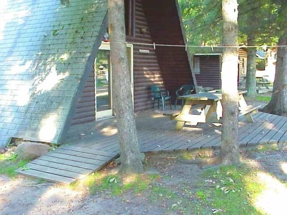 Crow Wing Crest Resort