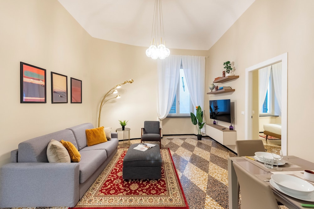 Lovely Flat In Genova Historic Center Apartments