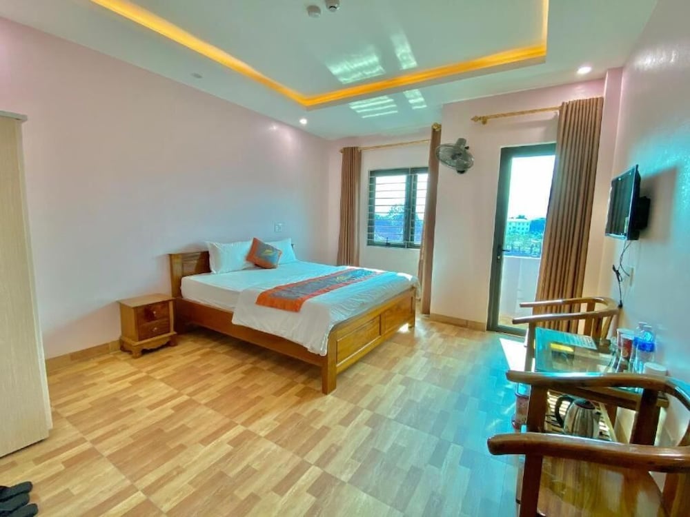 Minh Thuy Hotel Dien Bien Phu -BayLuxury